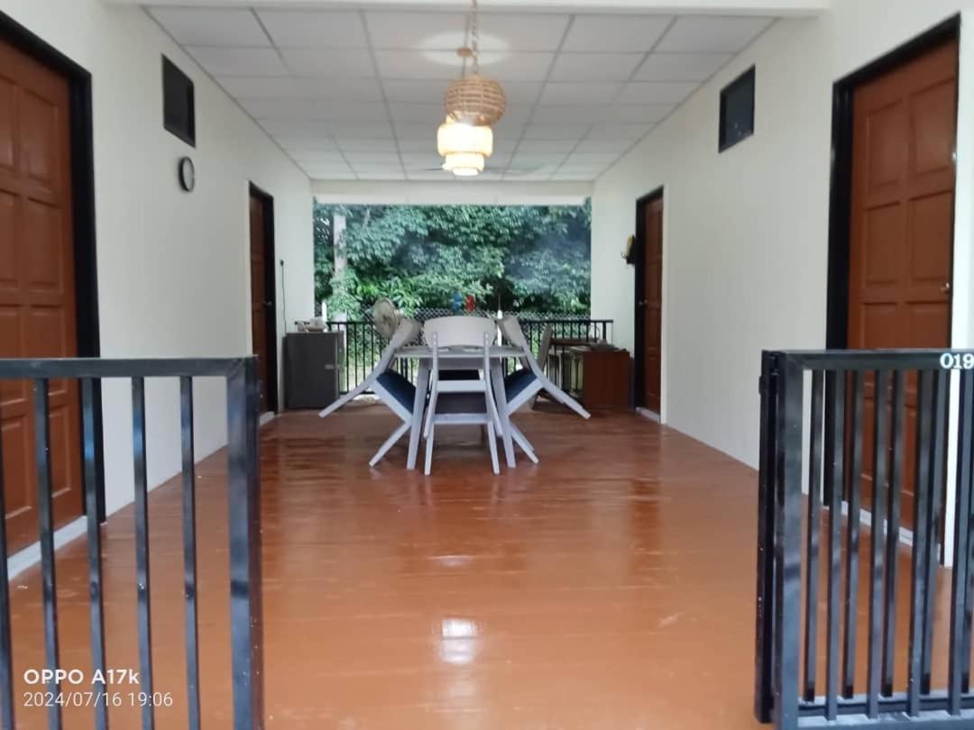 Bilik Umar Apartment Gerik Bagian luar foto